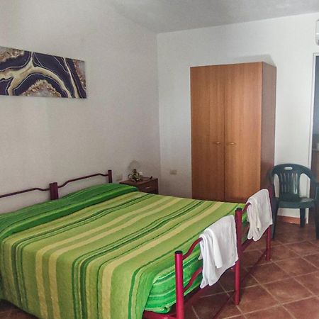 B&B Cala Cartoe Доргали Экстерьер фото