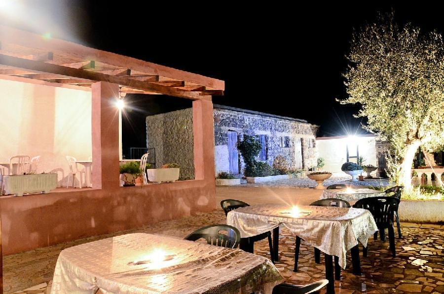 B&B Cala Cartoe Доргали Экстерьер фото